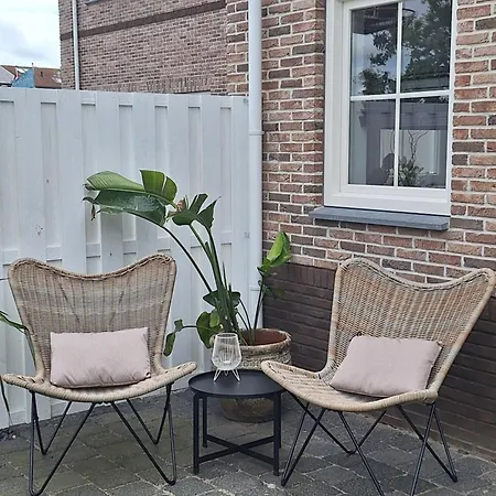 Birdhouse Texel Bed & Breakfast De Koog (Texel)